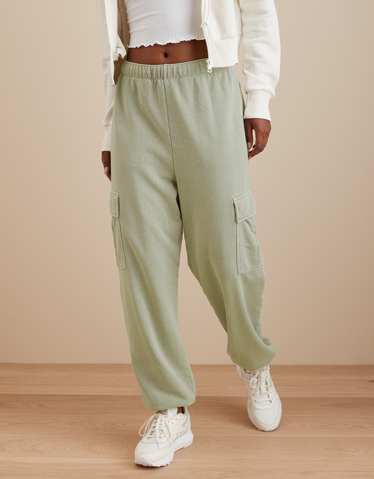 AE Snappy Stretch Baggy Cargo Jogger