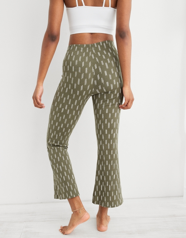 https://www.americaneagle.com.kw/assets/styles/AmericanEagle/0701_7878_331/image-thumb__841149__product_zoom_large_800x800/0701_7878_331_ob.jpg